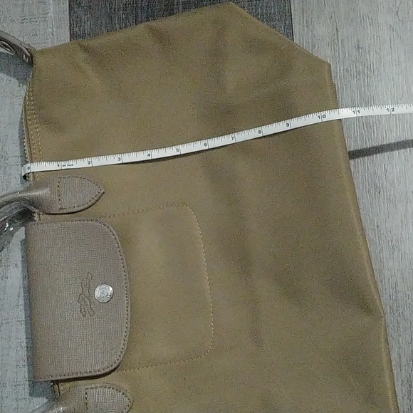 Longchamp Handbag - Picture 8 of 9